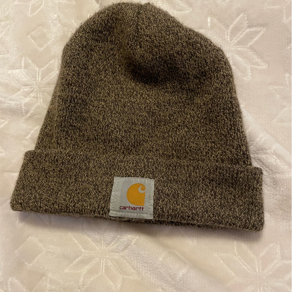 Carhartt hat